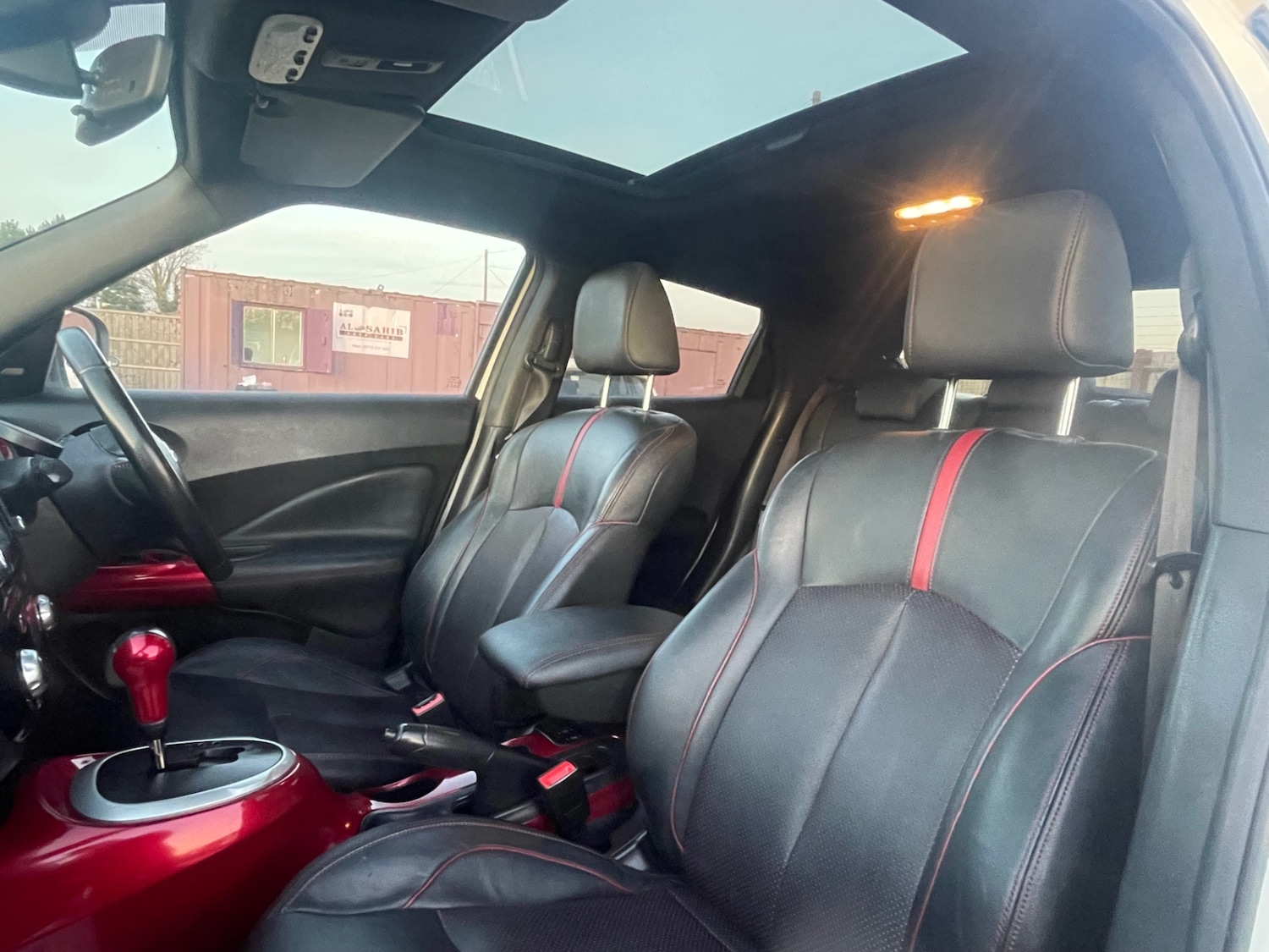 Used Nissan Juke 2015 for sale - 76647659: Photo 27