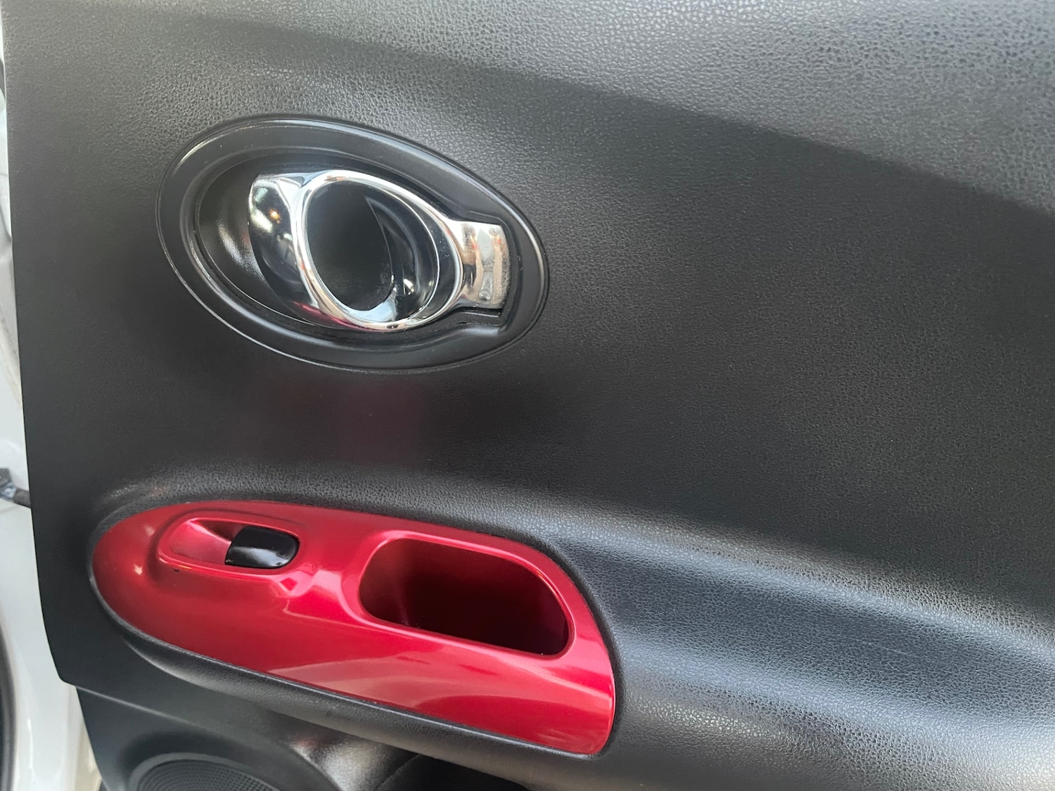 Used Nissan Juke 2015 for sale - 76647659: Photo 32