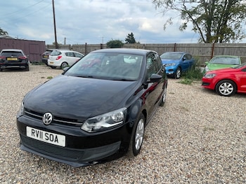 Used Volkswagen Polo 2011 for sale - 75633220: Photo