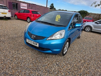 Used Honda Jazz 2010 for sale - 75899800: Photo