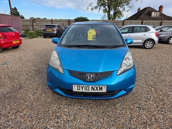 Used Honda Jazz 2010 for sale - 75899800: Photo