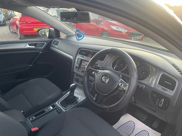 Used Volkswagen Golf 2014 for sale - 76070534: Photo 14