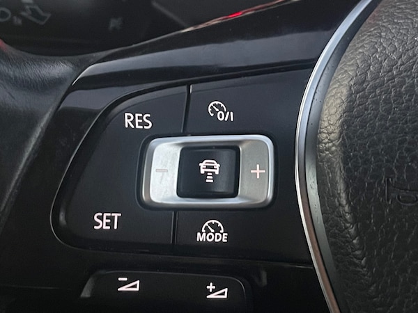 Used Volkswagen Golf 2014 for sale - 76070534: Photo 18