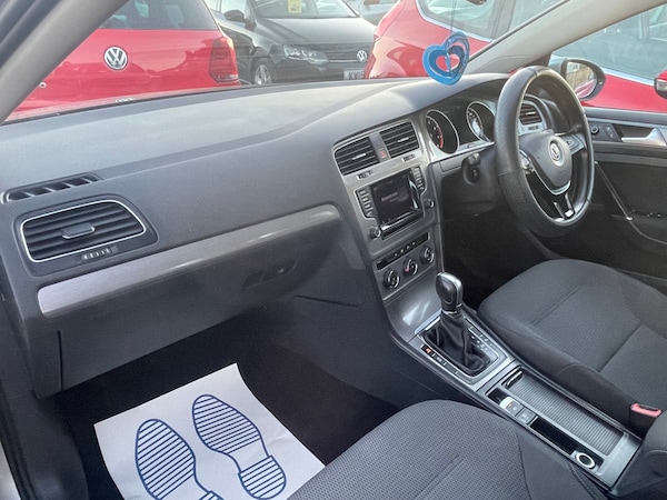 Used Volkswagen Golf 2014 for sale - 76070534: Photo 20