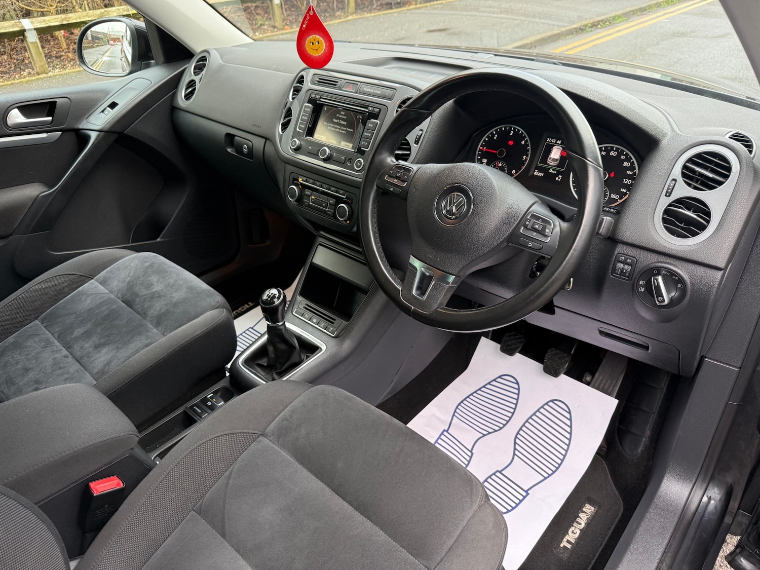 Used Volkswagen Tiguan 2015 for sale - 77438810: Photo 11