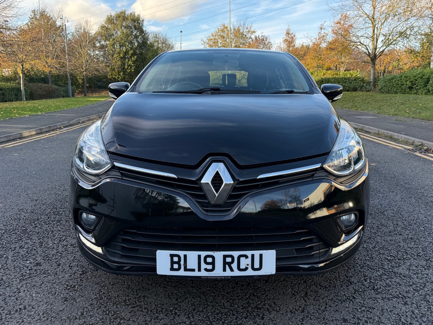 Used Renault Clio 2019 for sale - 76446115: Photo 3