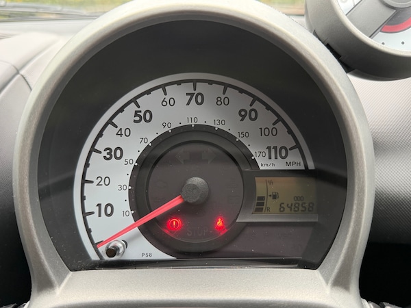 Used Toyota AYGO 2013 for sale - 76256831: Photo 16