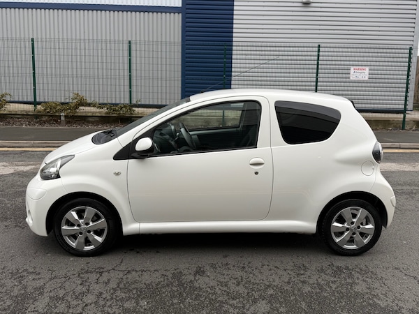 Used Toyota AYGO 2013 for sale - 76256831: Photo 5
