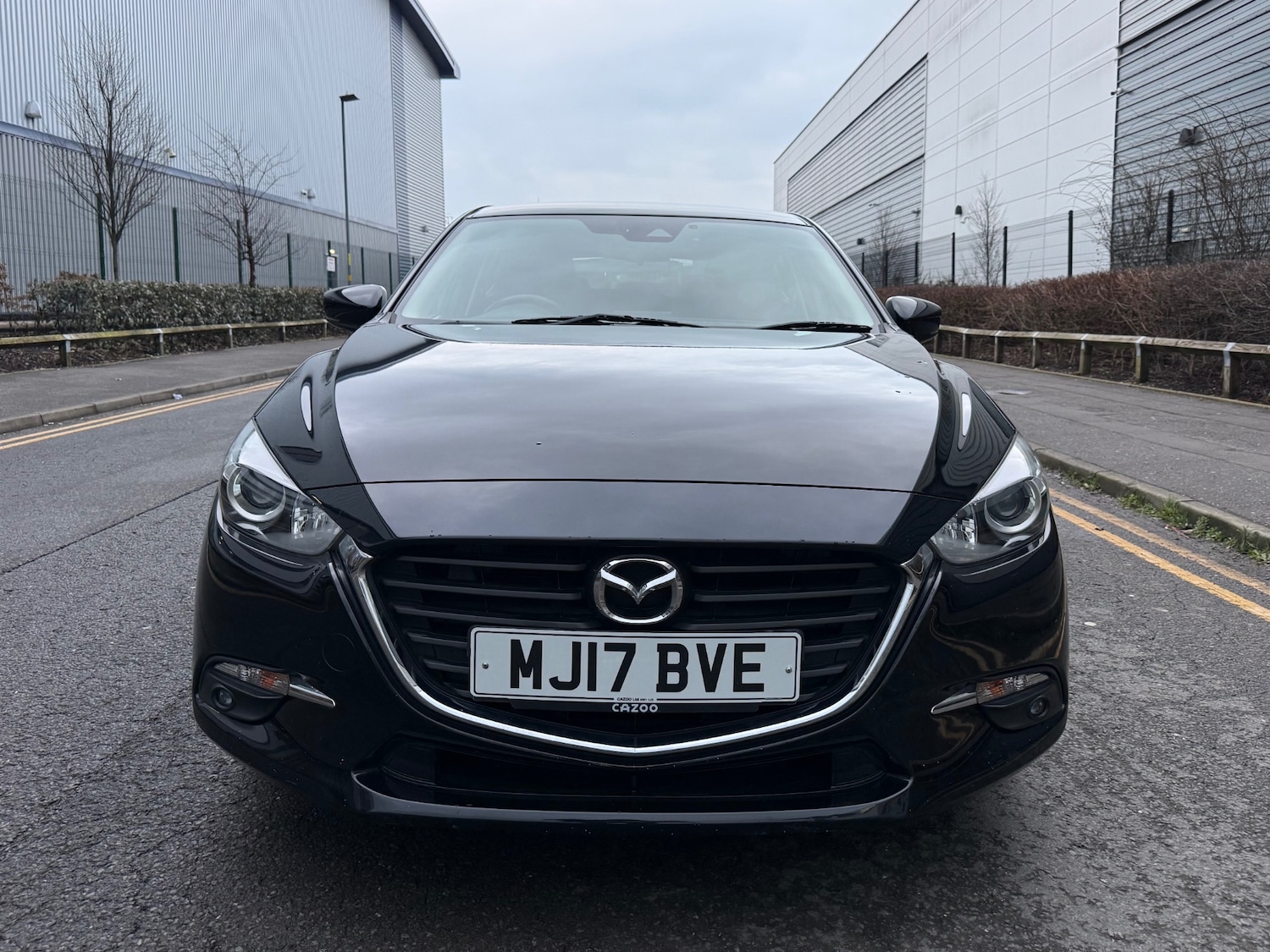 Used Mazda Mazda3 2017 for sale - 77624806: Photo 2