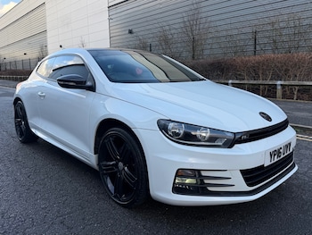 2016 (16) - 2.0 TDi 184 BlueMotion Tech R-Line 3dr DSG