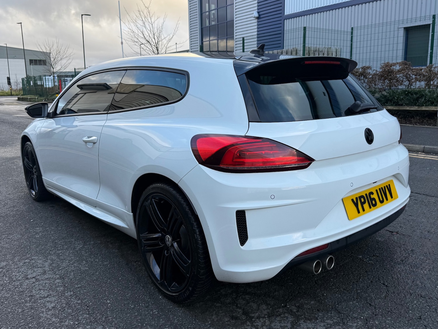 Used Volkswagen Scirocco 2016 for sale - 77242264: Photo 5