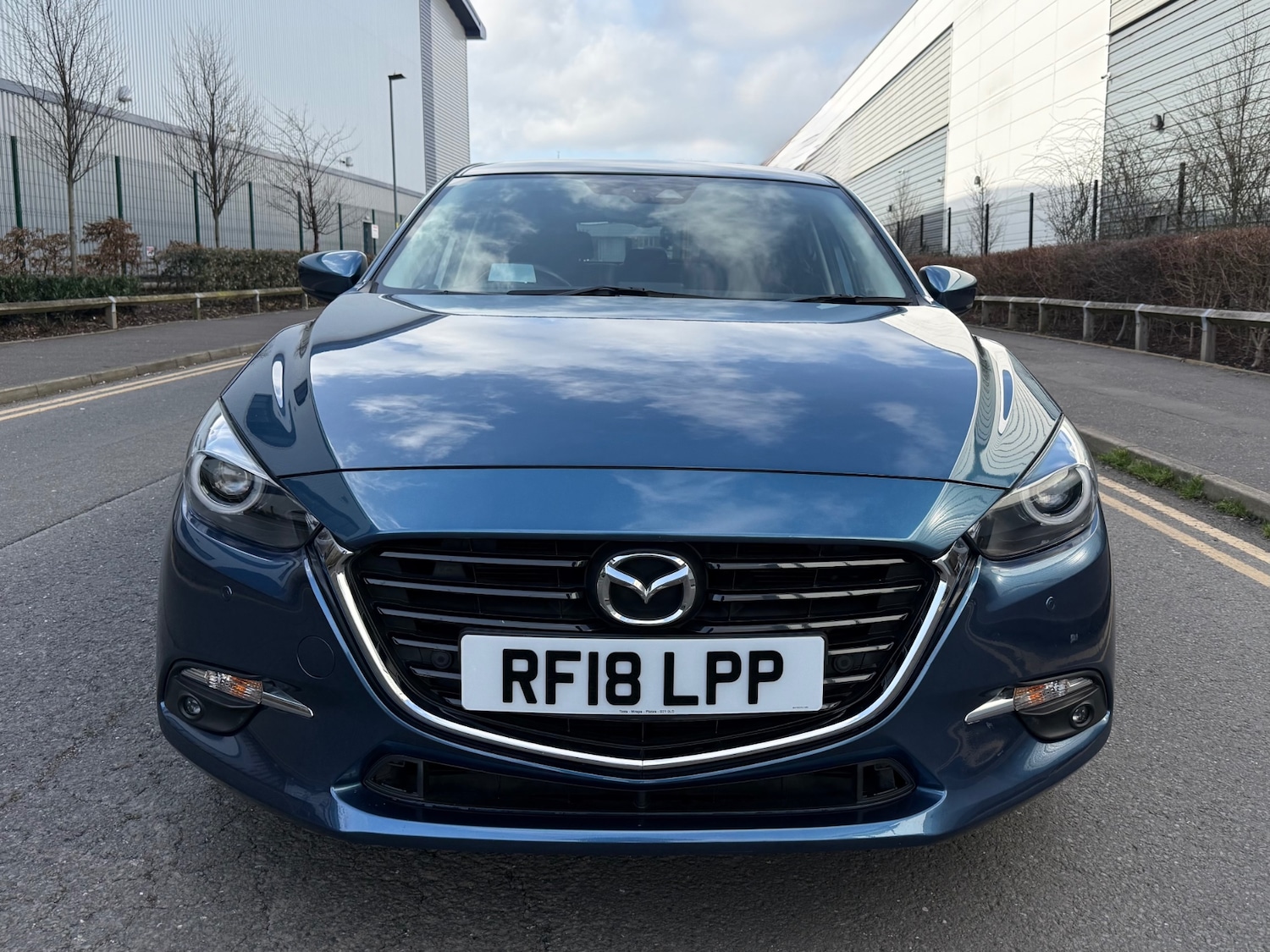 Used Mazda Mazda3 2018 for sale - 77750259: Photo 3