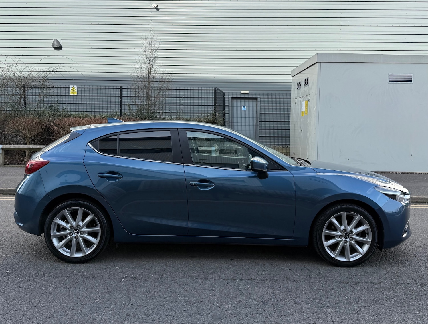 Used Mazda Mazda3 2018 for sale - 77750259: Photo 6
