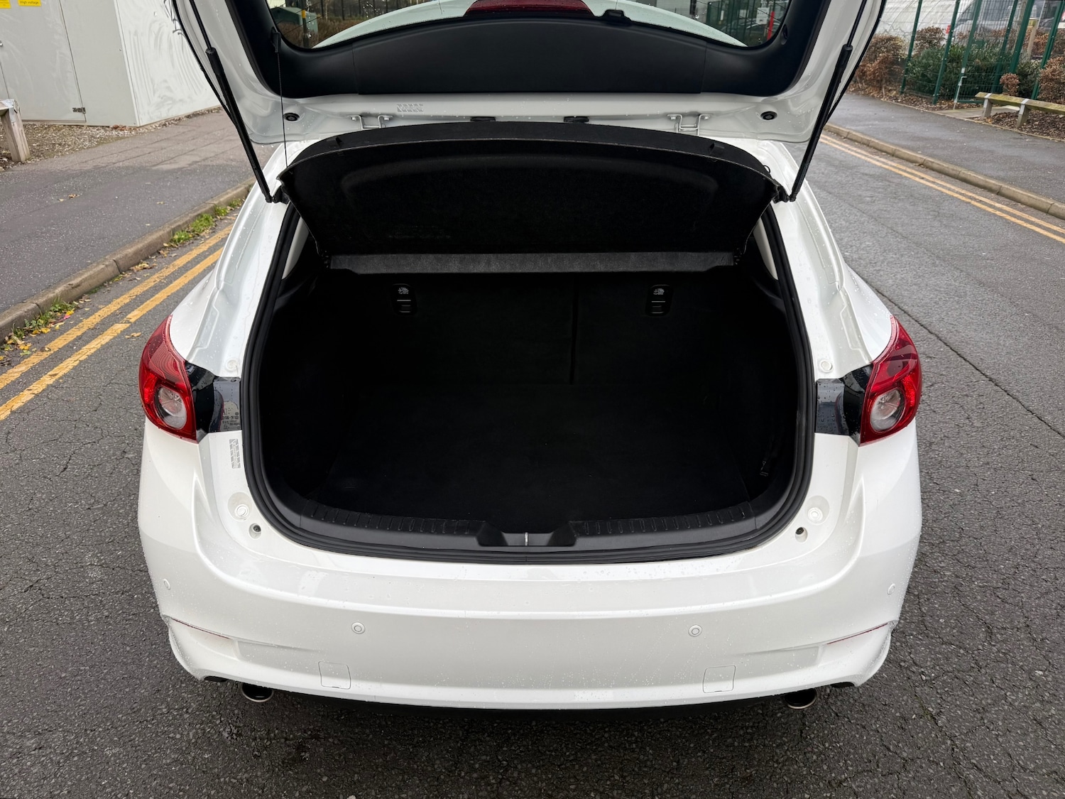 Used Mazda Mazda3 2018 for sale - 76884024: Photo 10