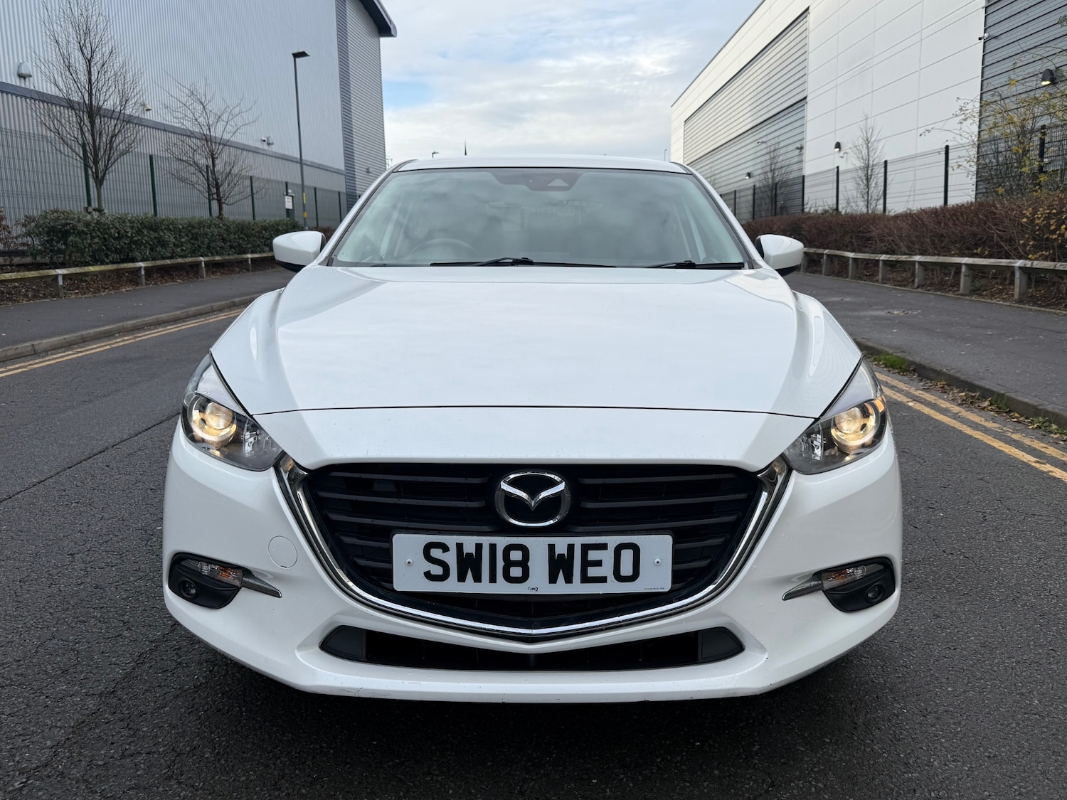 Used Mazda Mazda3 2018 for sale - 76884024: Photo 3