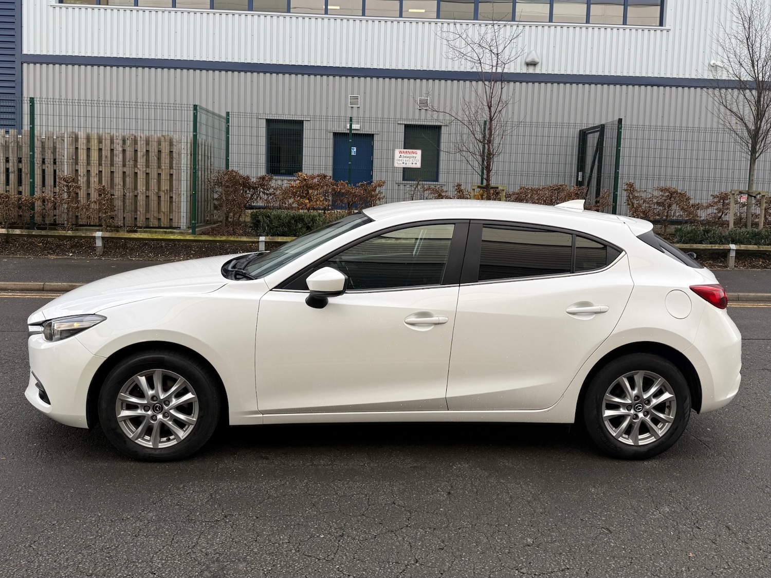 Used Mazda Mazda3 2018 for sale - 76884024: Photo 5