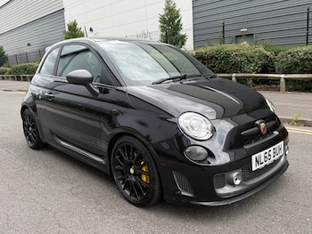 Used Abarth 595 2015 for sale - 79353070: Photo