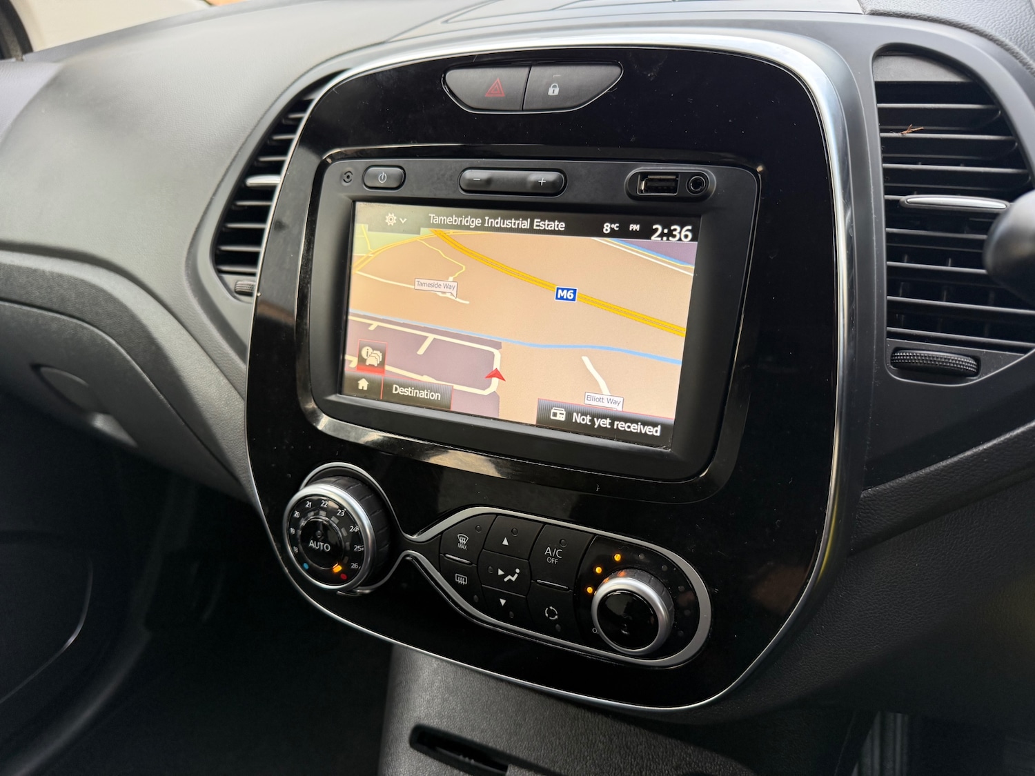 Used Renault Captur 2019 for sale - 76942302: Photo 19