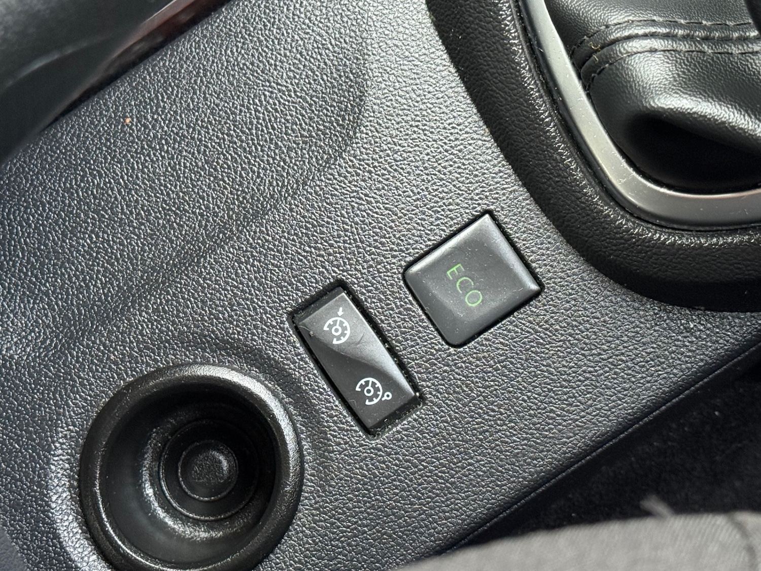 Used Renault Captur 2019 for sale - 76942302: Photo 22