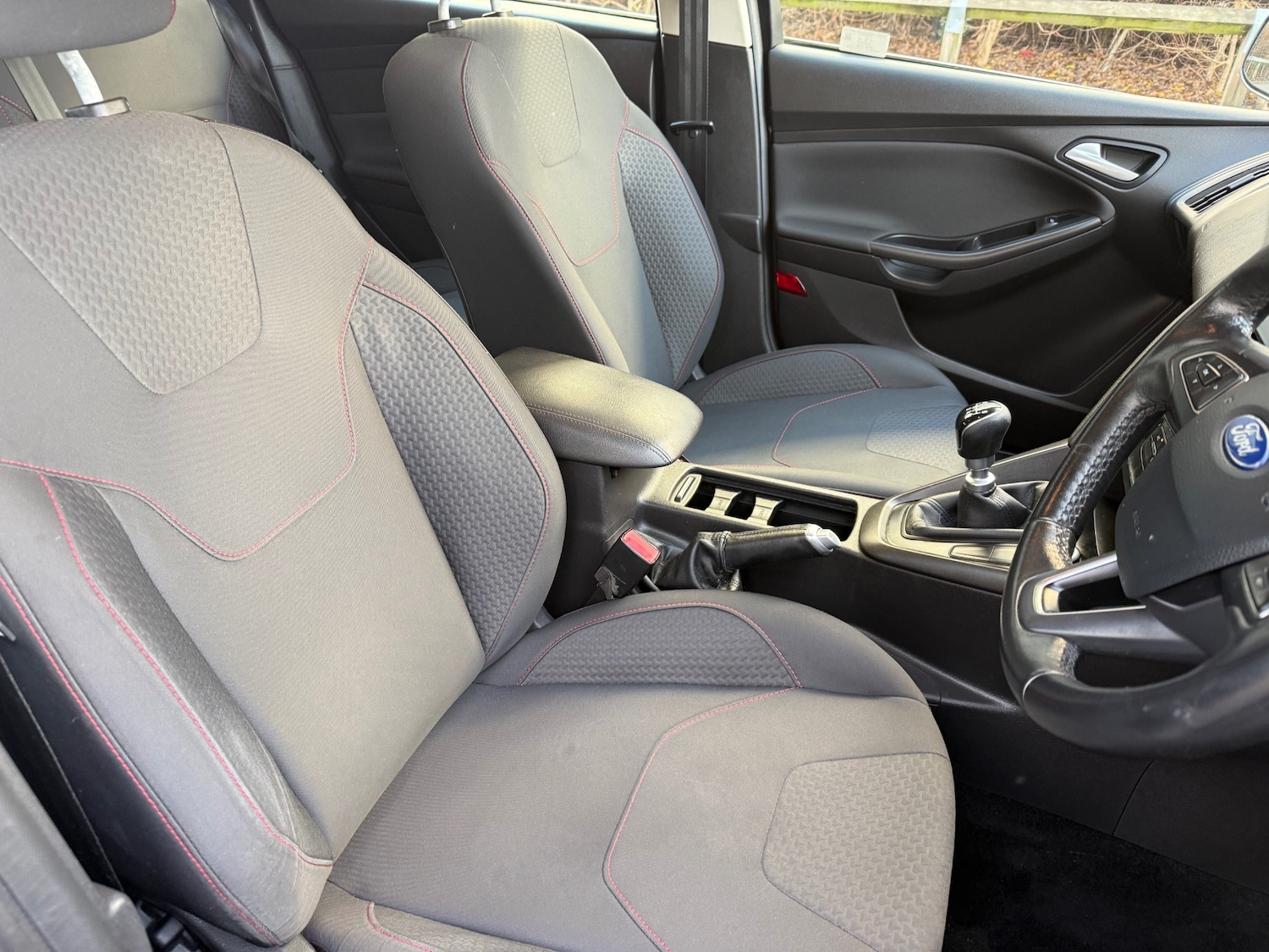 Used Ford Focus 2016 for sale - 76935520: Photo 13