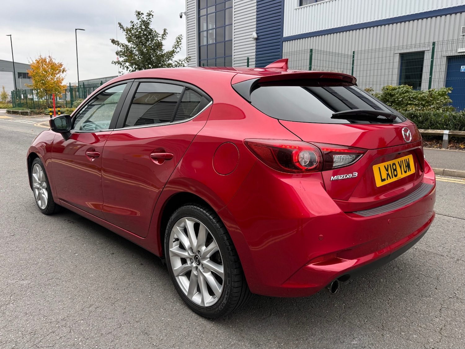 Used Mazda Mazda3 2018 for sale - 76387455: Photo 9