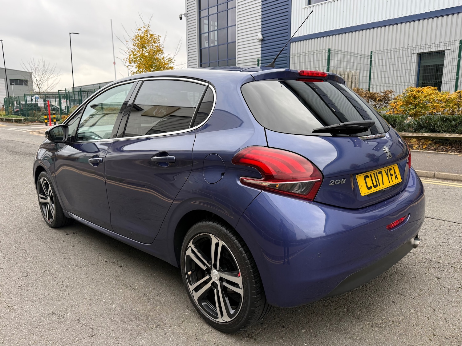Used Peugeot 208 2017 for sale - 76498412: Photo 10