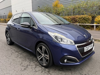 Used Peugeot 208 2017 for sale - 76498412: Photo