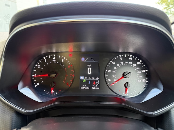 Used Renault Clio 2021 for sale - 76174366: Photo 16