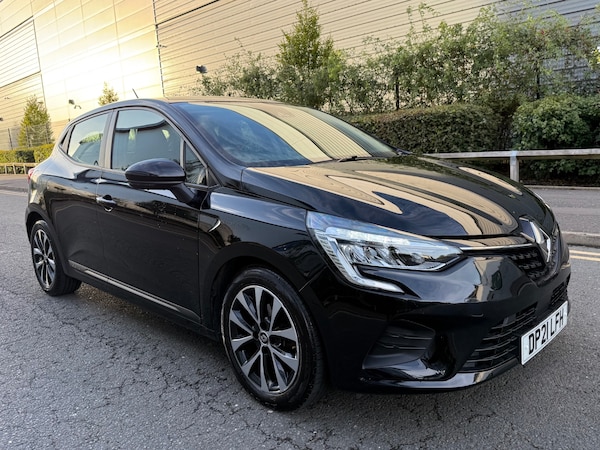 Used Renault Clio 2021 for sale - 76174366: Photo 4