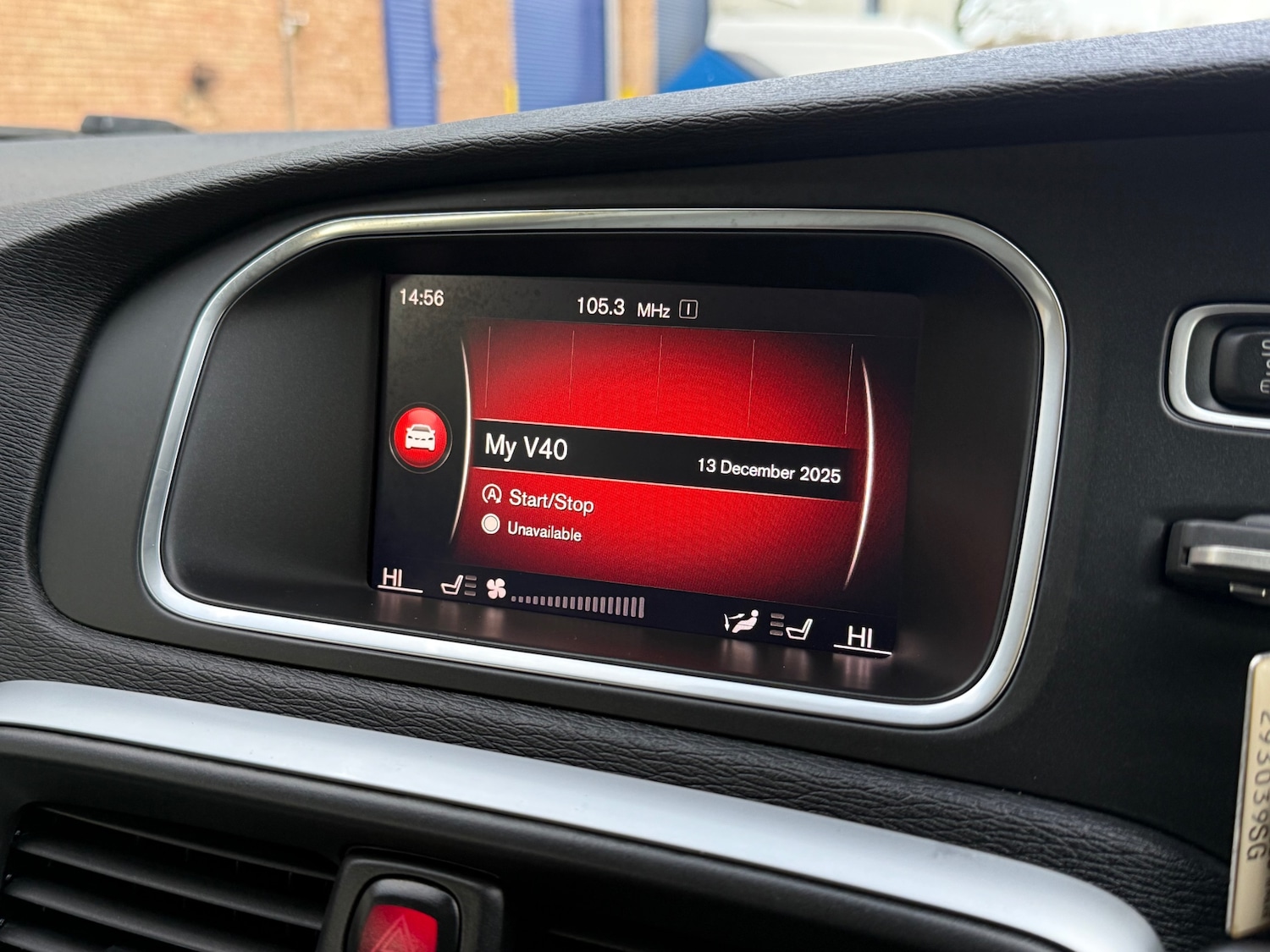 Used Volvo V40 2018 for sale - 76942305: Photo 17