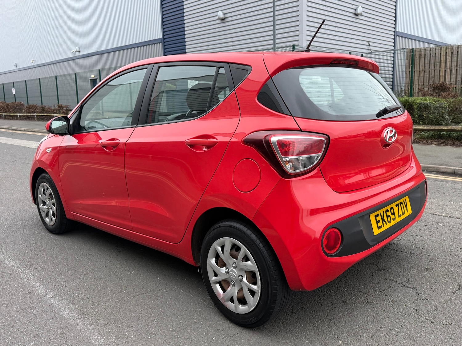 Used Hyundai i10 2019 for sale - 77049650: Photo 7