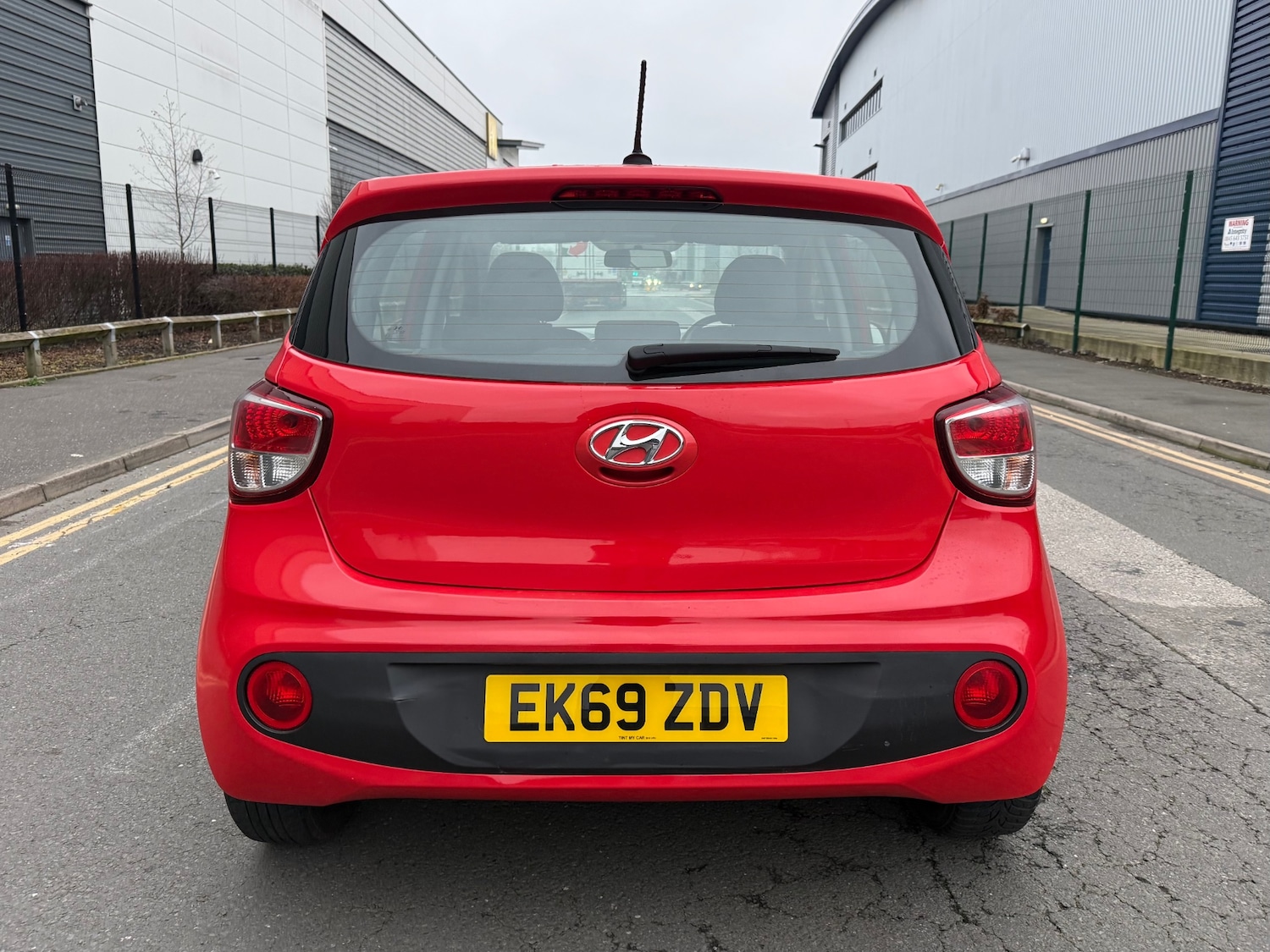 Used Hyundai i10 2019 for sale - 77049650: Photo 8