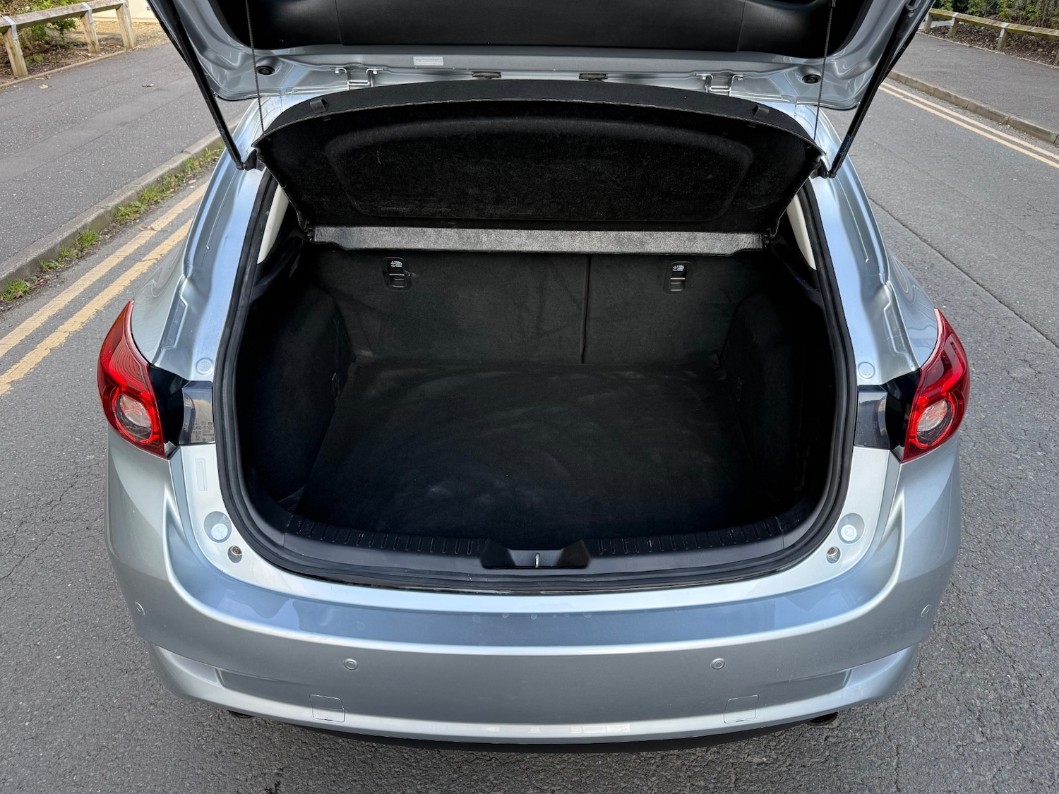 Used Mazda Mazda3 2017 for sale - 78084372: Photo 10