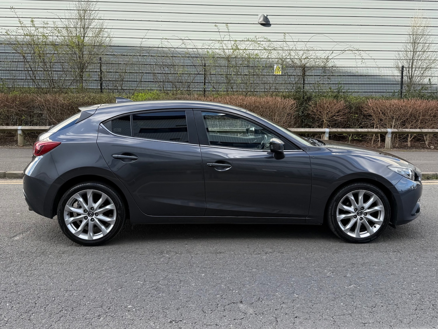 Used Mazda Mazda3 2015 for sale - 77851028: Photo 8