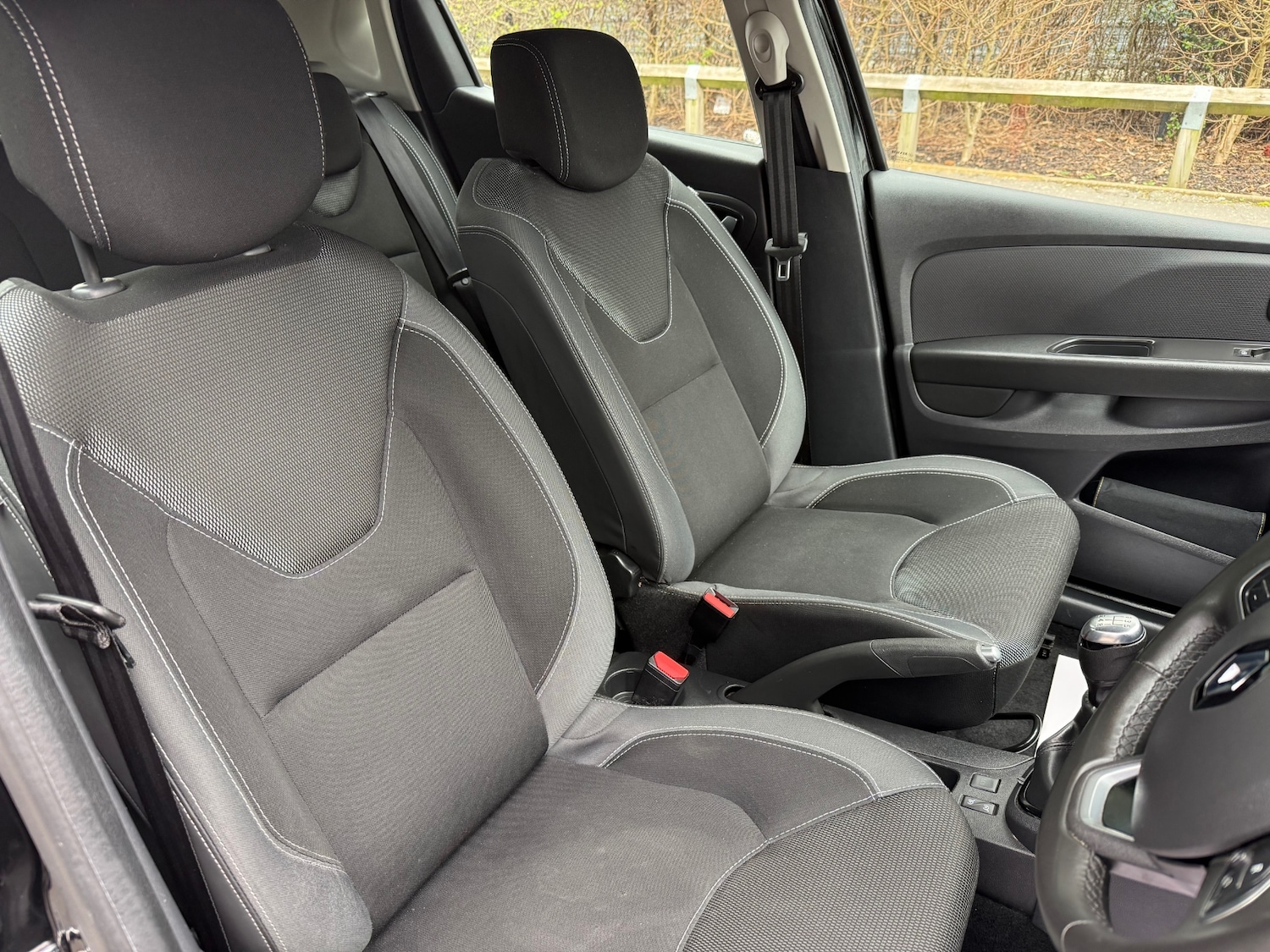 Used Renault Clio 2019 for sale - 77806955: Photo 12