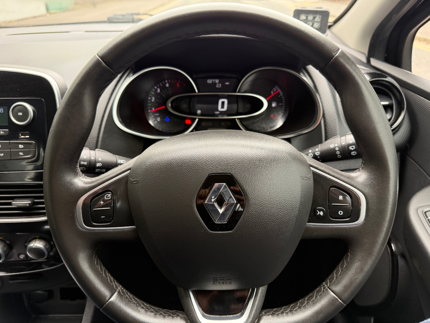 Used Renault Clio 2019 for sale - 77806955: Photo 13