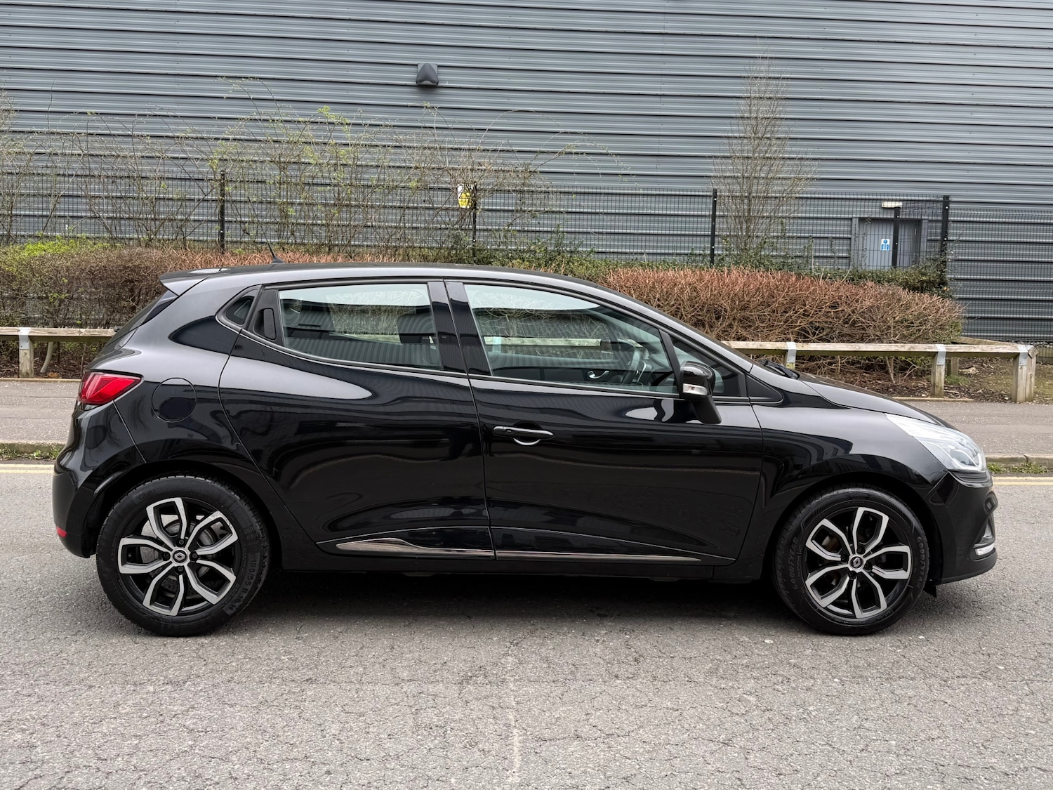 Used Renault Clio 2019 for sale - 77806955: Photo 6