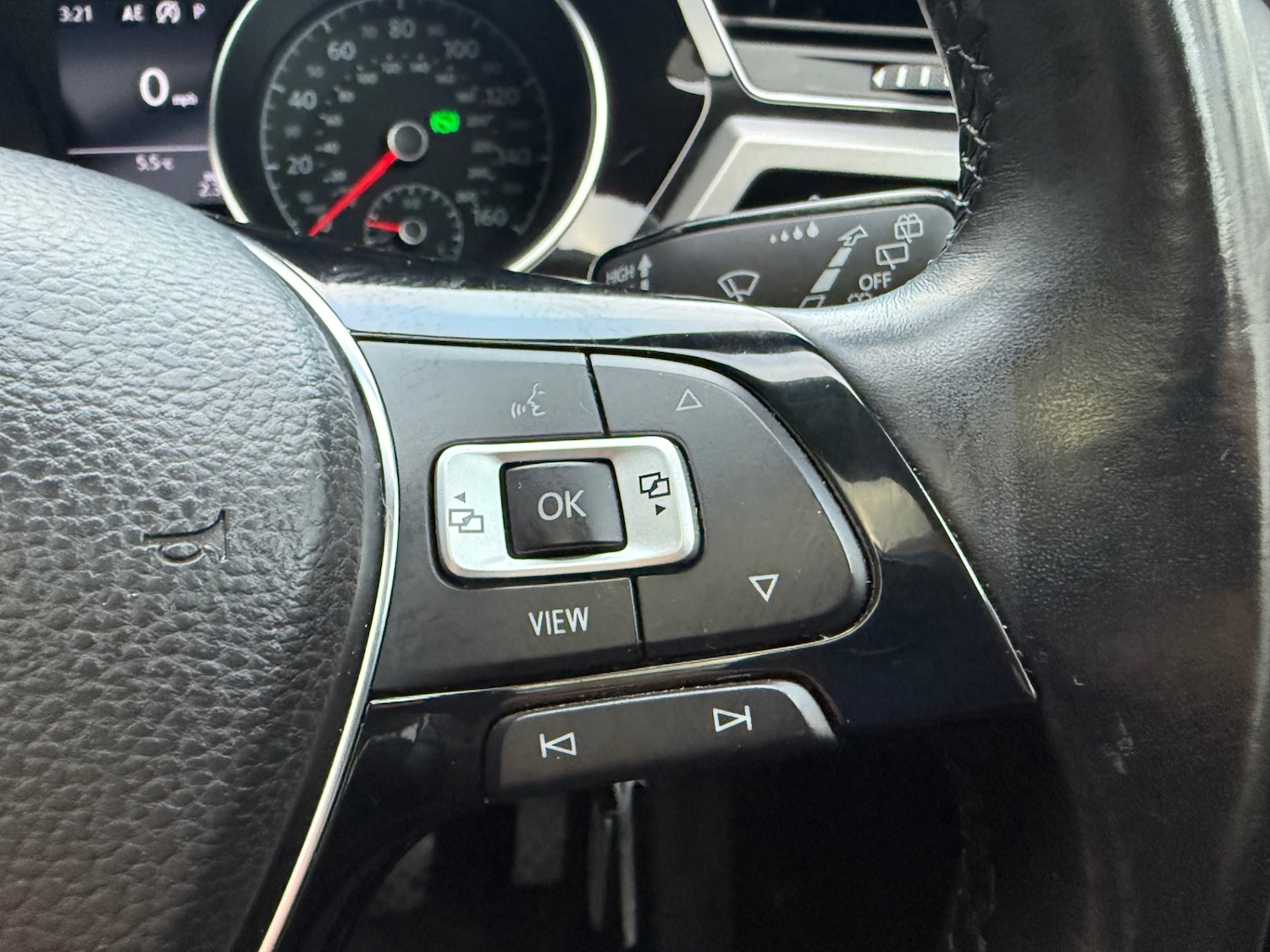 Used Volkswagen Touran 2020 for sale - 77891771: Photo 26