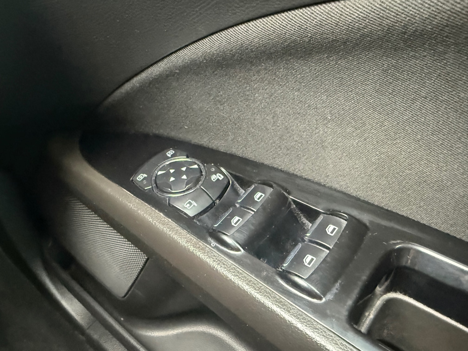 Used Ford Mondeo 2015 for sale - 78212241: Photo 12