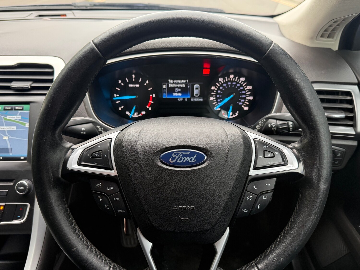 Used Ford Mondeo 2015 for sale - 78212241: Photo 14