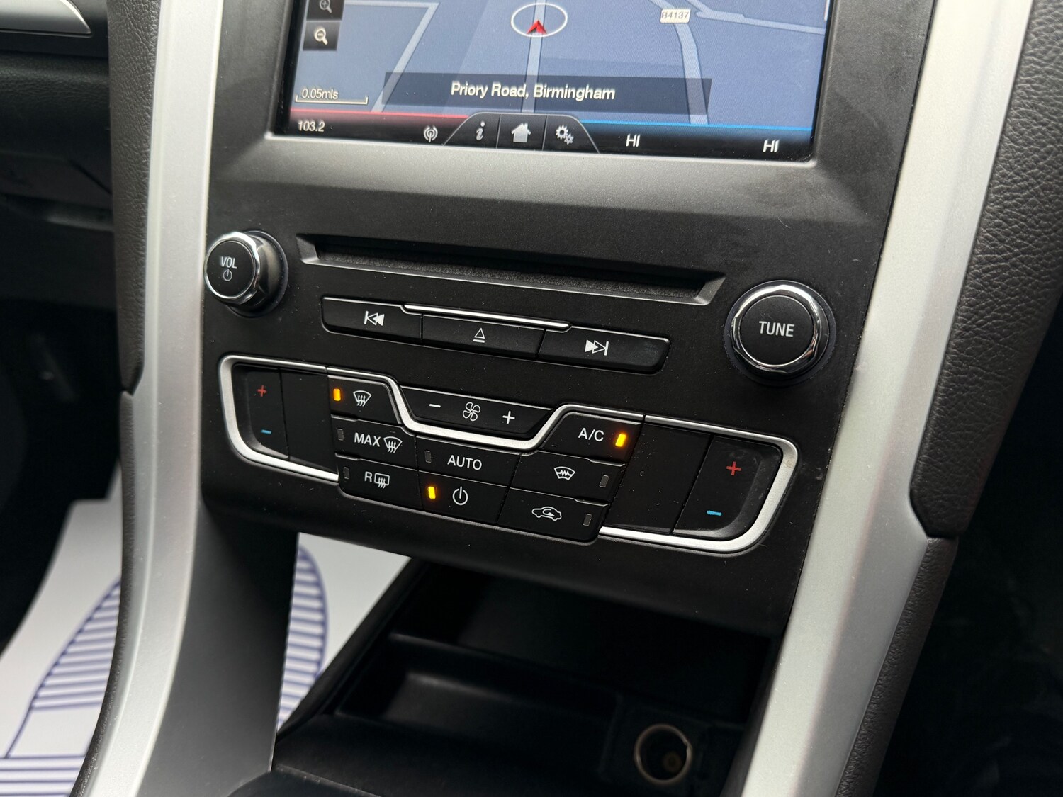 Used Ford Mondeo 2015 for sale - 78212241: Photo 17