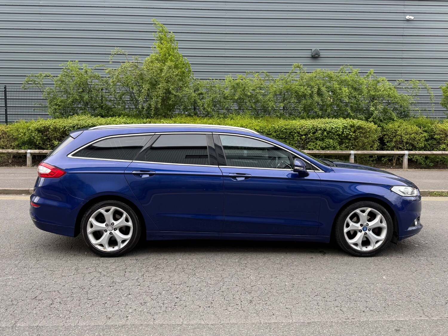 Used Ford Mondeo 2015 for sale - 78212241: Photo 8