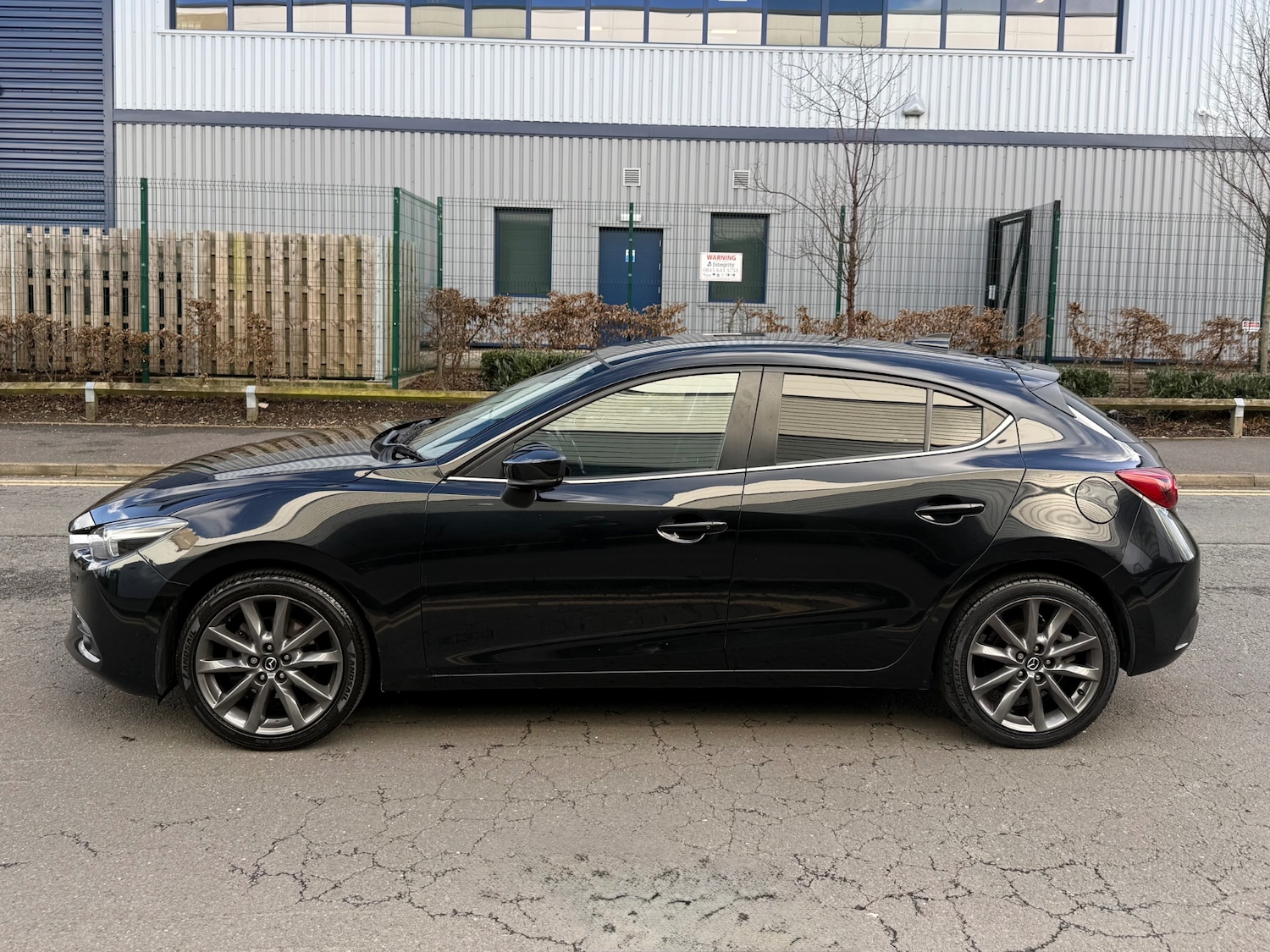 Used Mazda Mazda3 2017 for sale - 77645673: Photo 5