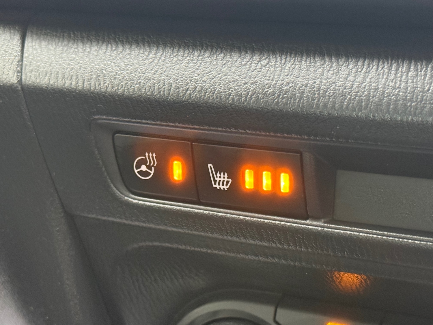 Used Mazda Mazda3 2016 for sale - 76712348: Photo 18