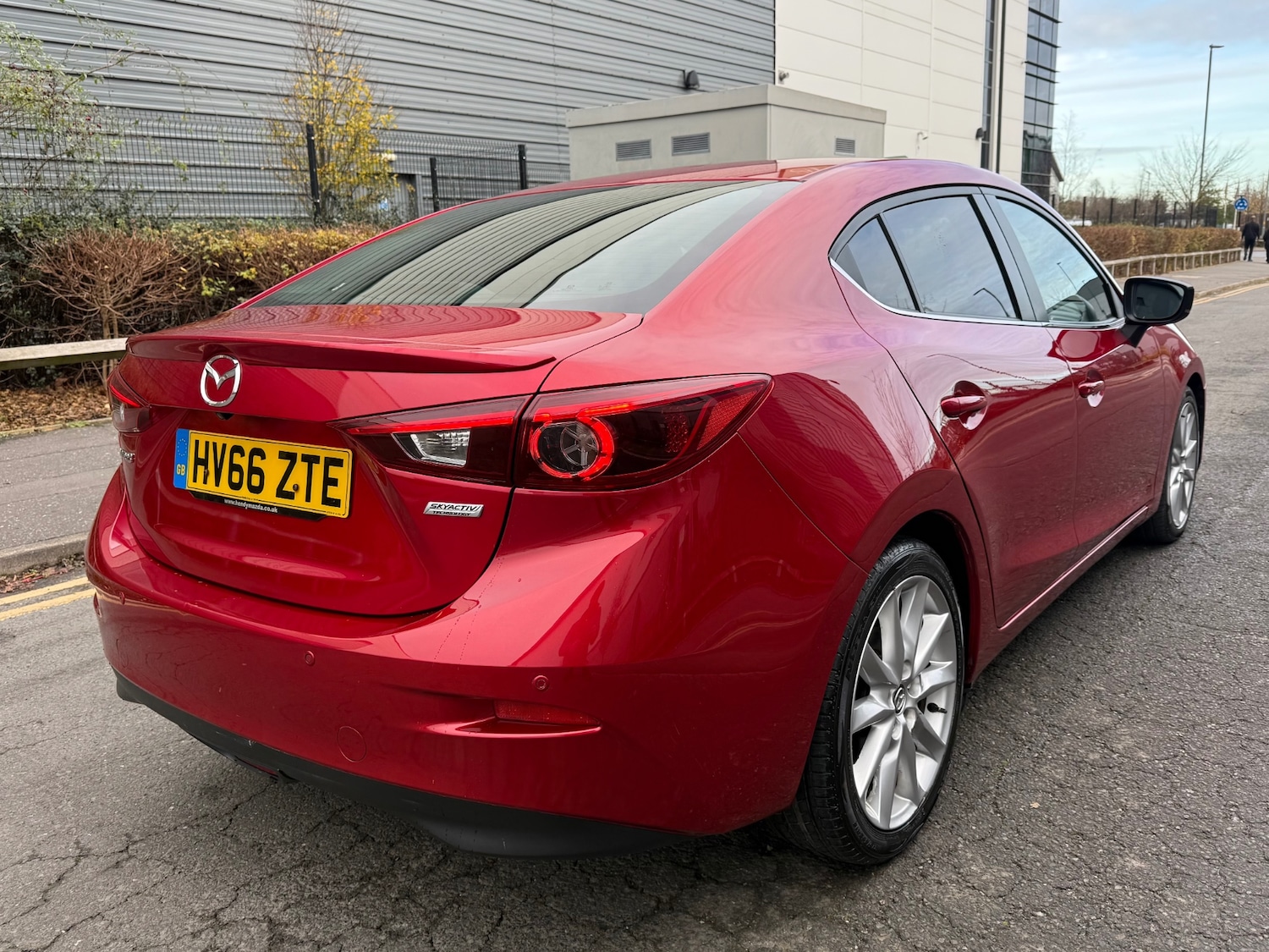 Used Mazda Mazda3 2016 for sale - 76712348: Photo 8