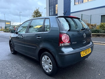 Used Volkswagen Polo 2009 for sale - 76431150: Photo