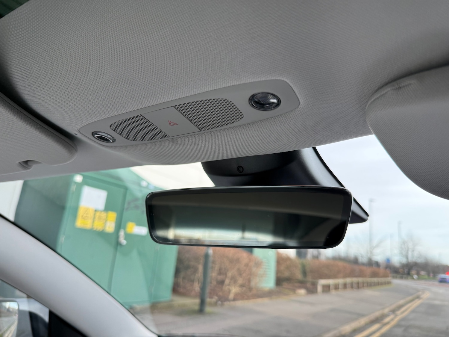 Used Tesla Model 3 2021 for sale - 77199225: Photo 25