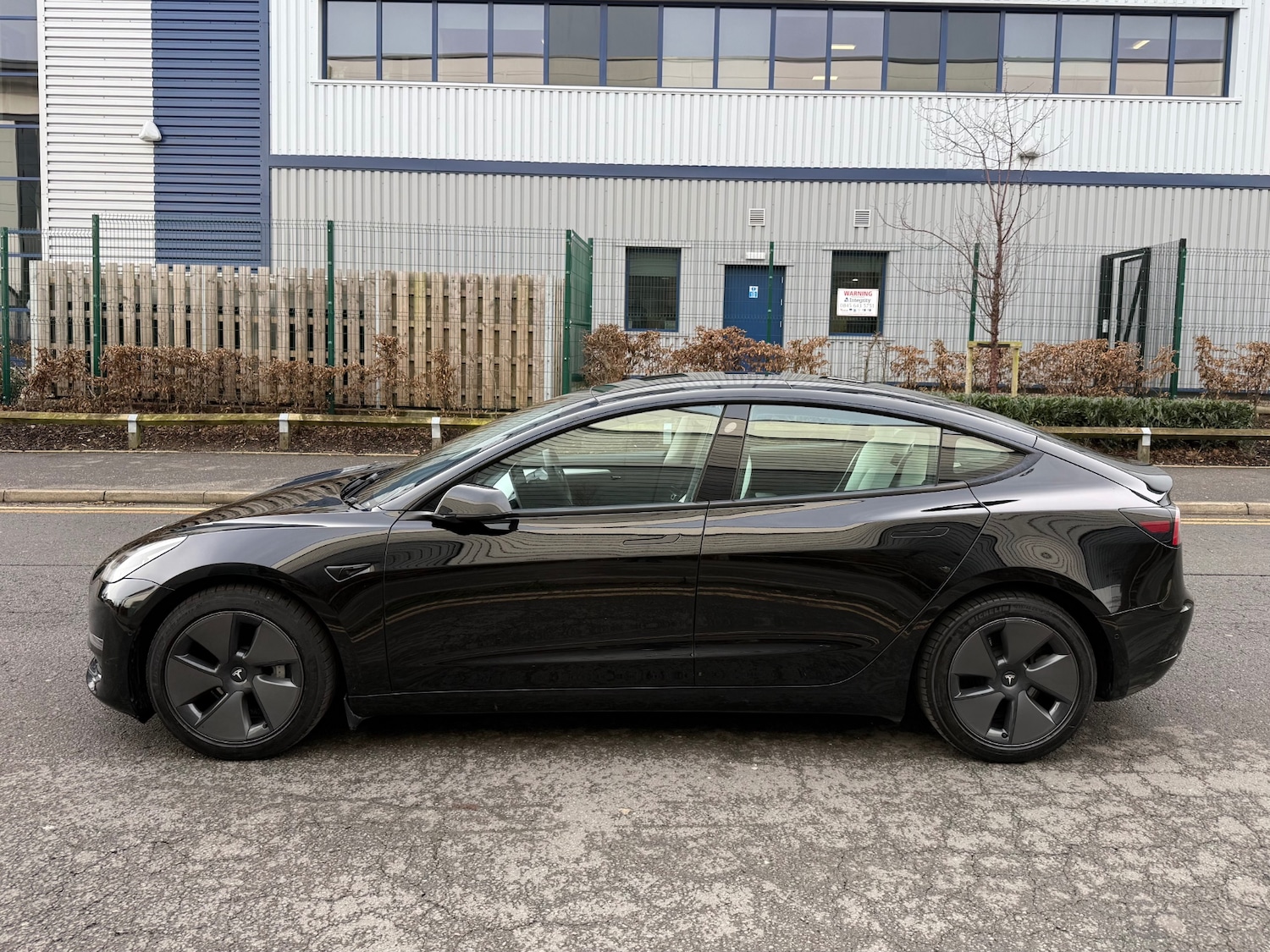 Used Tesla Model 3 2021 for sale - 77199225: Photo 4