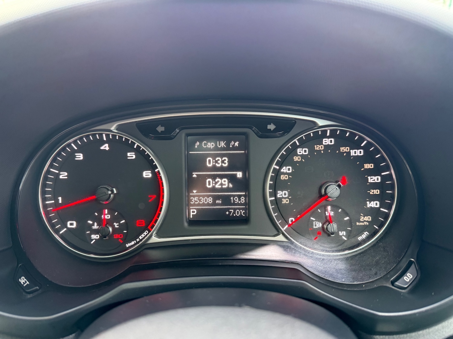 Used Audi A1 2014 for sale - 76963734: Photo 21