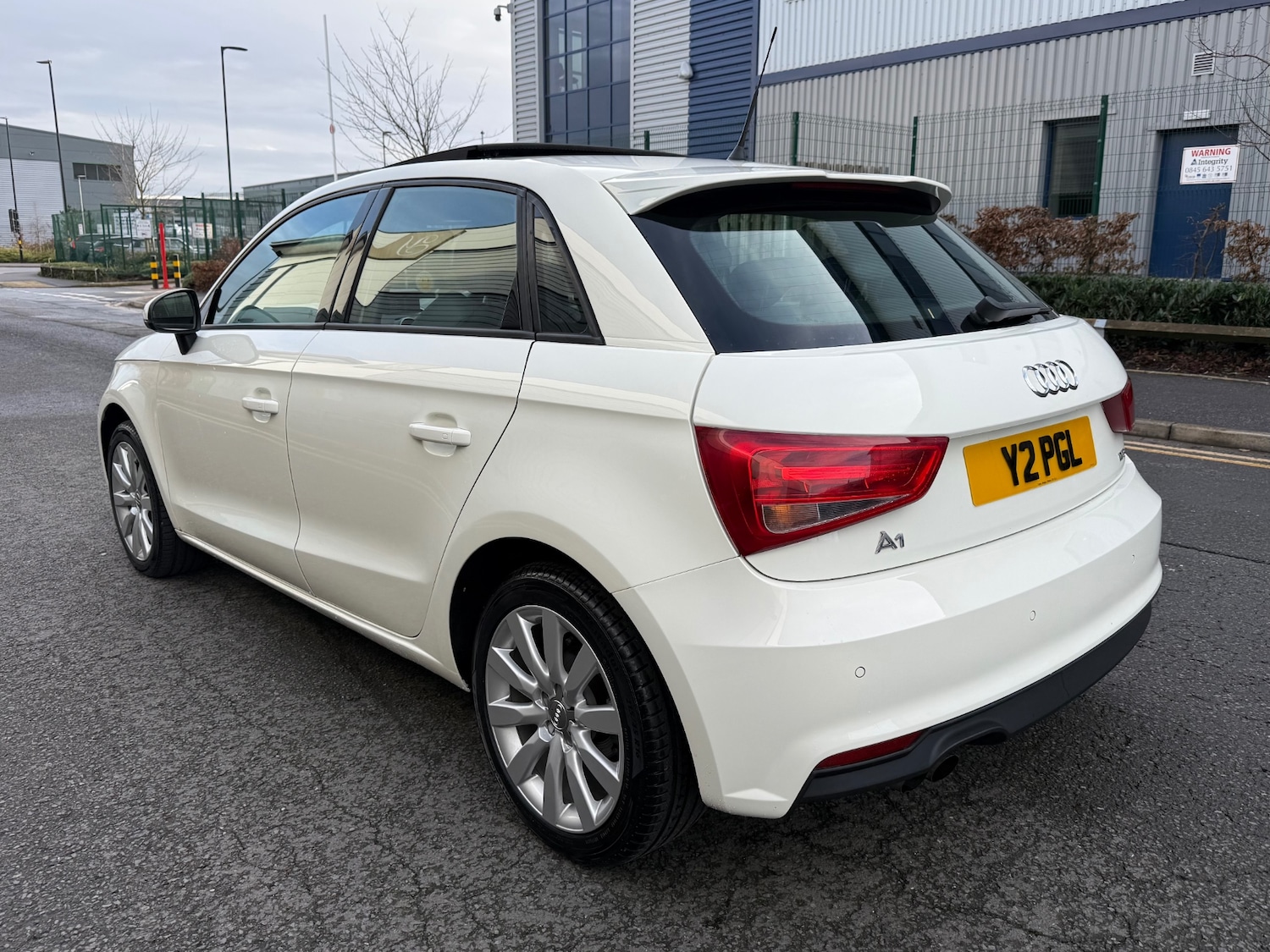 Used Audi A1 2014 for sale - 76963734: Photo 6